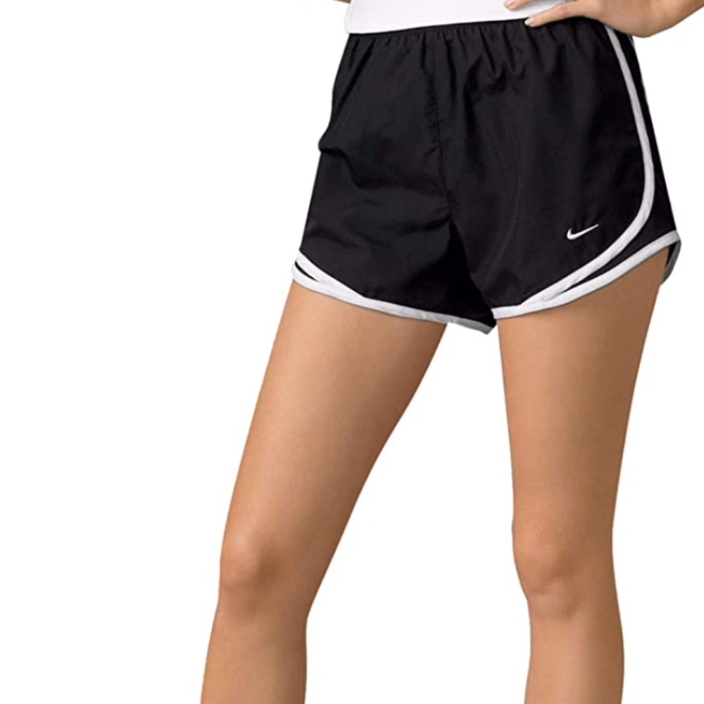 Nike Women's Sri-fit Tempo Track 3.5 Shorts